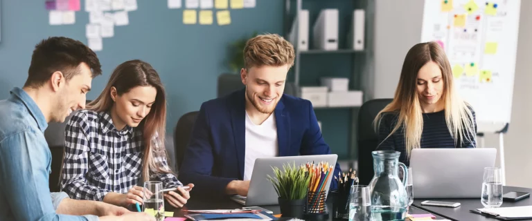 How to Structure a Scrum Team?